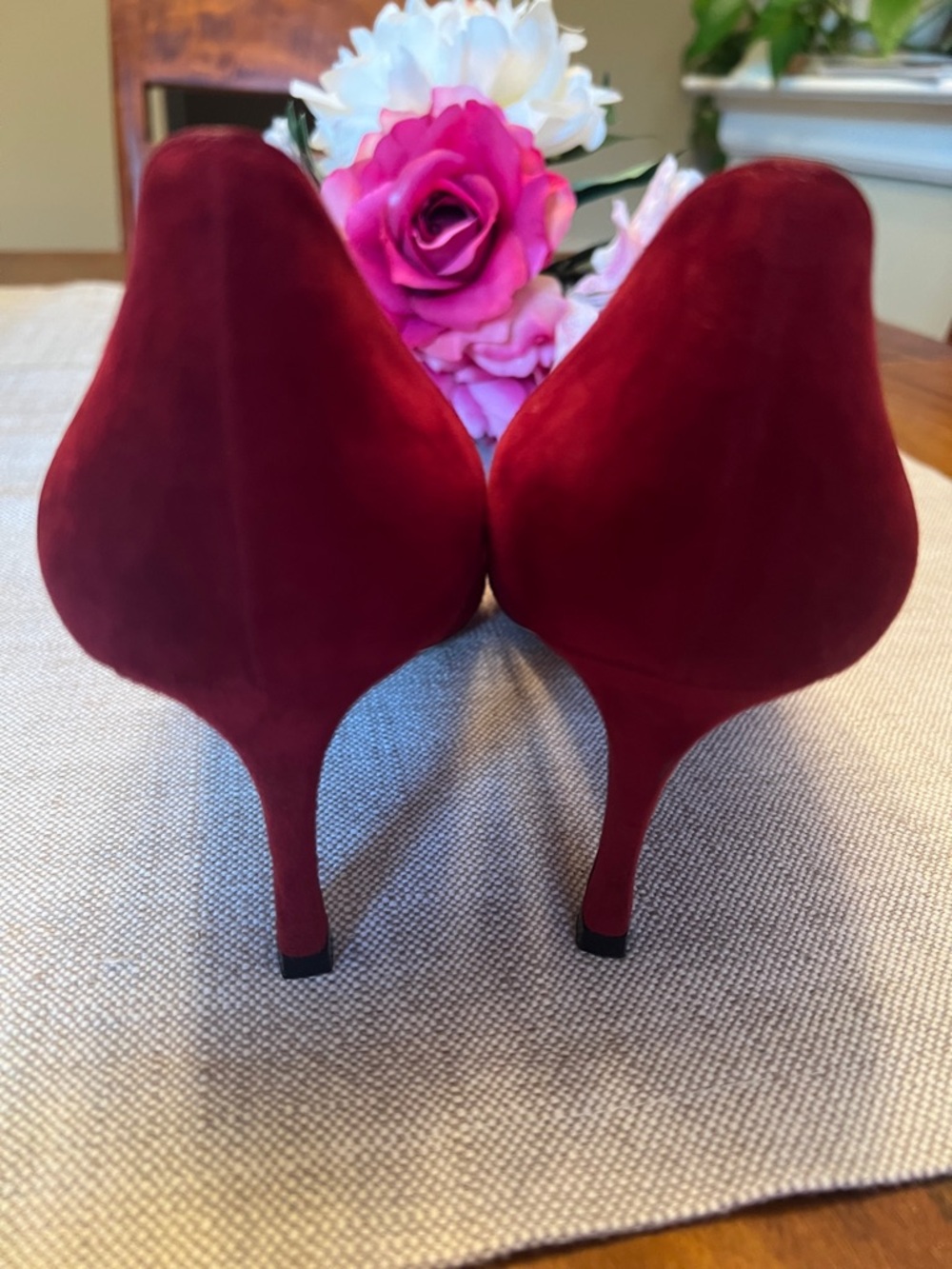 Manolo Blahnik pumps - Picture 6 of 14